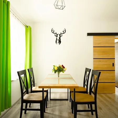 Apartman Lesniczowka W Dolinie *