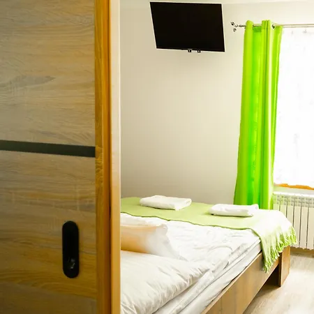 Lesniczowka W Dolinie Apartment