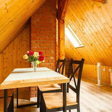 Lesniczowka W Dolinie דירה